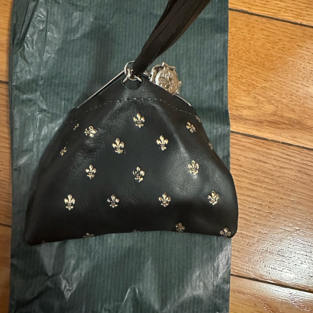 Florentine leather coin pouch